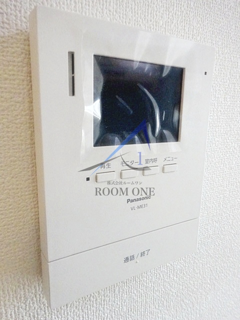 セキュリティ　モニター付きインターホンです。