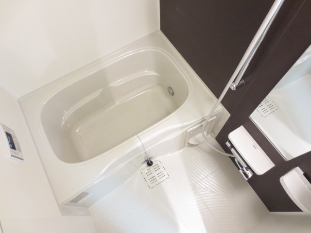 バス・シャワールーム　別の部屋の写真です