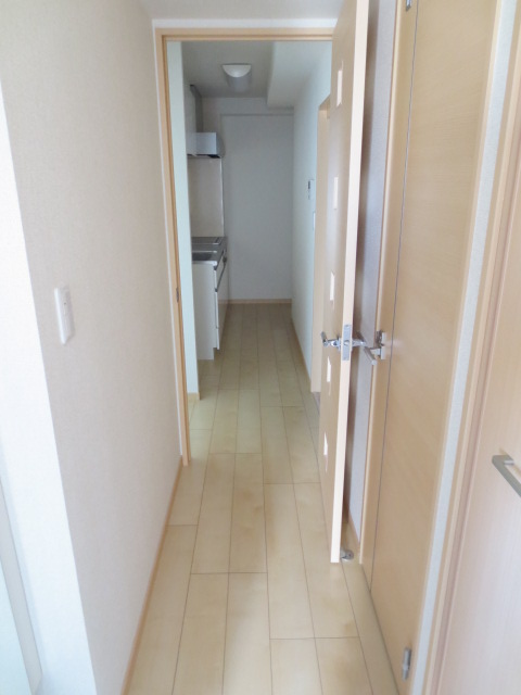 玄関　別の部屋の写真です