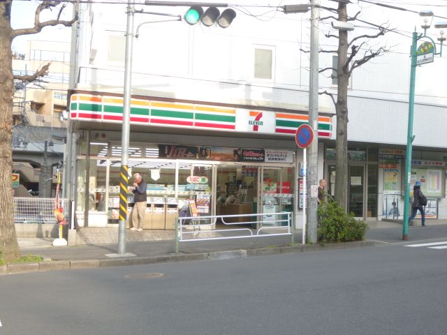 コンビニ　セブンイレブン（コンビニ）まで340m