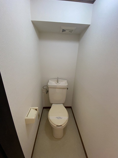 トイレ　別部屋参照
