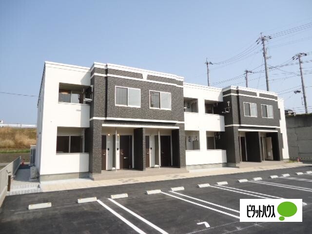 建物外観　外観写真（昼）