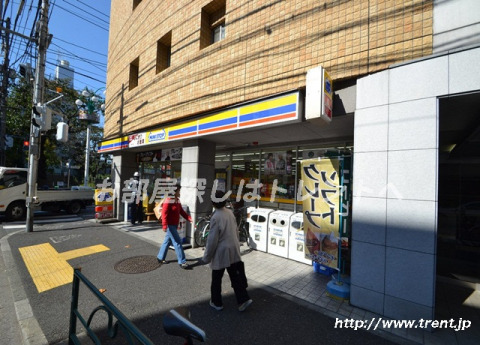 コンビニ　ミニストップ 渋谷本町6丁目店（コンビニ）まで700m