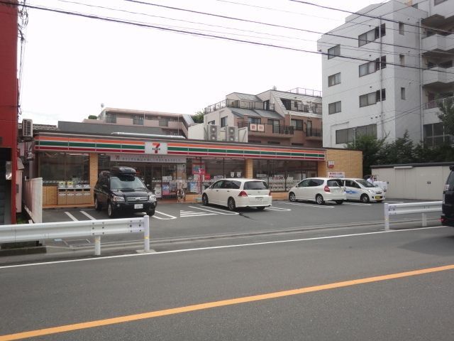 コンビニ　セブンイレブン八王子子安3丁目店（コンビニ）まで306m