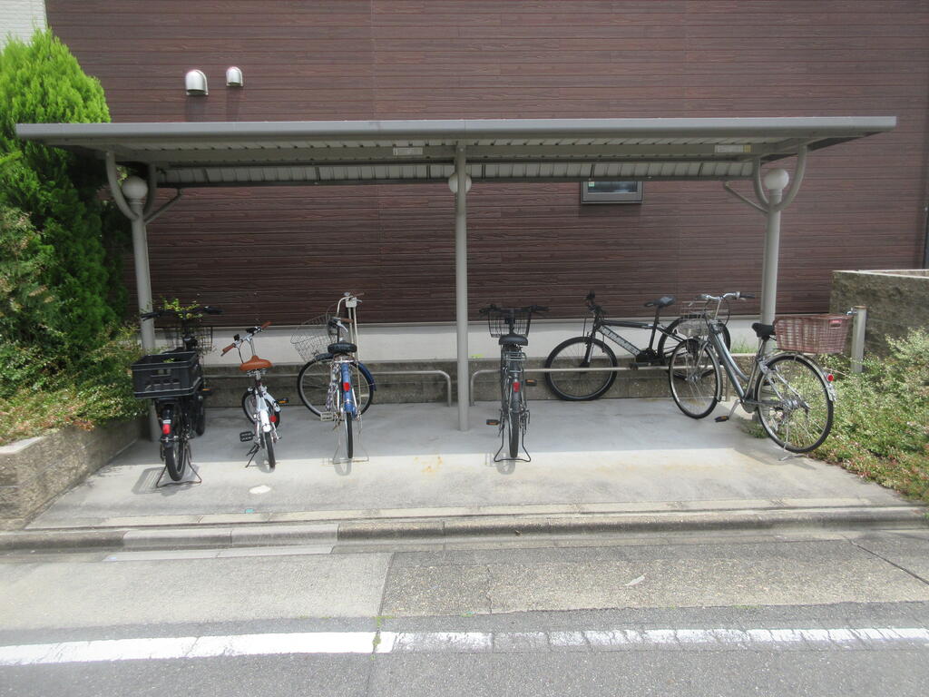 その他共有部分　自転車置き場
