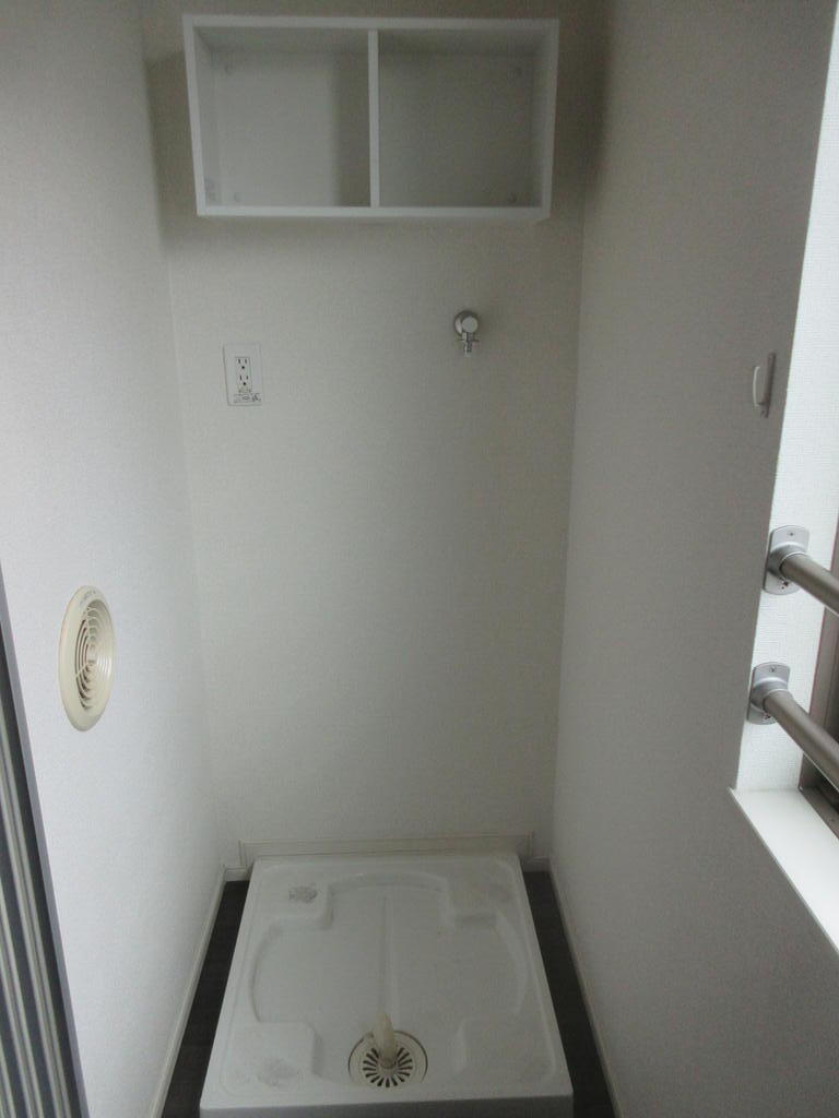 その他設備　洗濯機置き場