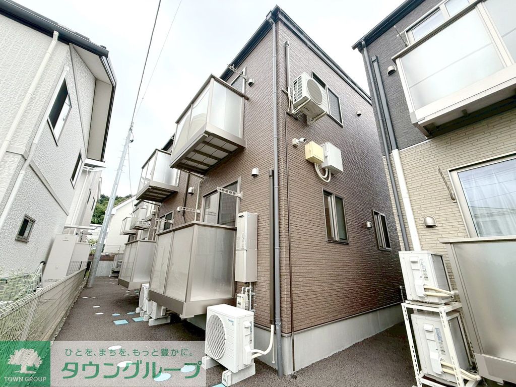 建物外観　バルコニー