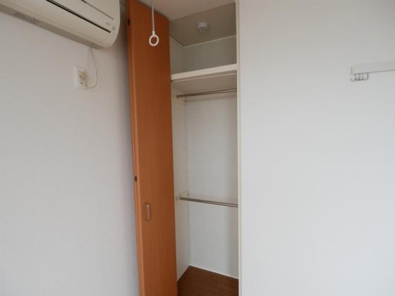 その他部屋・スペース　【同仕様】収納スペースありお部屋スッキリ！
