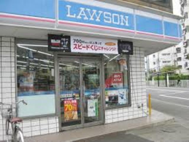 コンビニ　ローソン武庫町1丁目店（コンビニ）まで823m