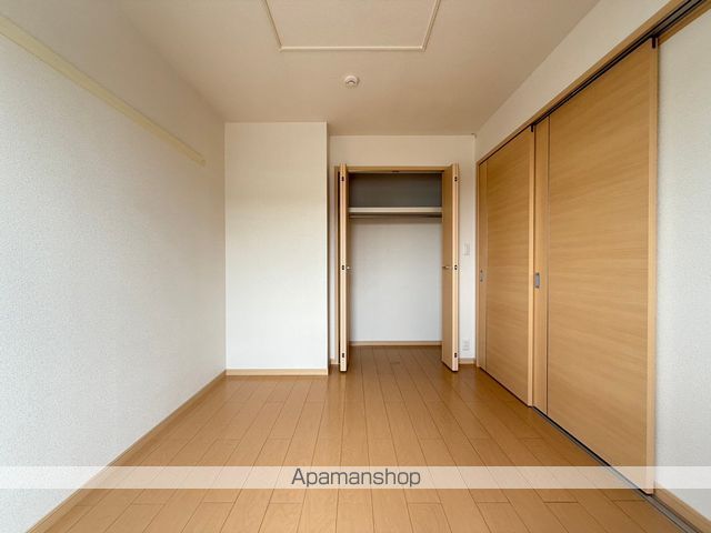 メープル Qsの内装写真