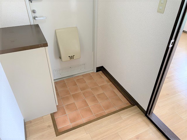 玄関　参考写真