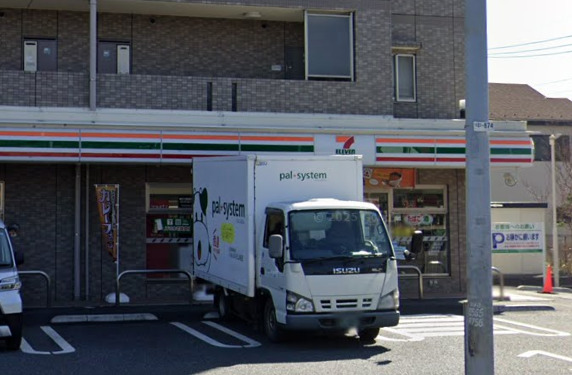 コンビニ　セブンイレブン さいたま上峰店（コンビニ）まで701m