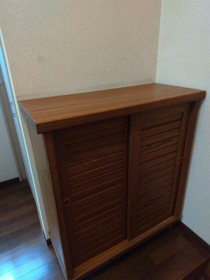 玄関　シューズクローゼットがあるので、靴をしまう習慣づけもＯＫ