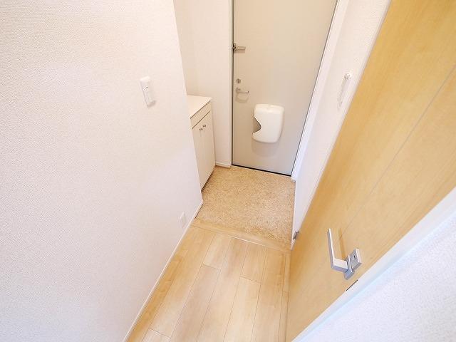 玄関　下駄箱がしっかりある玄関です