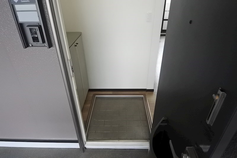 玄関　玄関