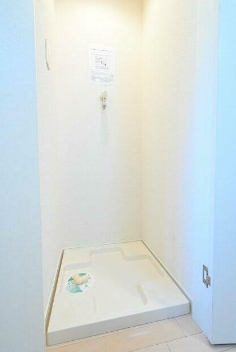 その他設備　室内洗濯機置場。