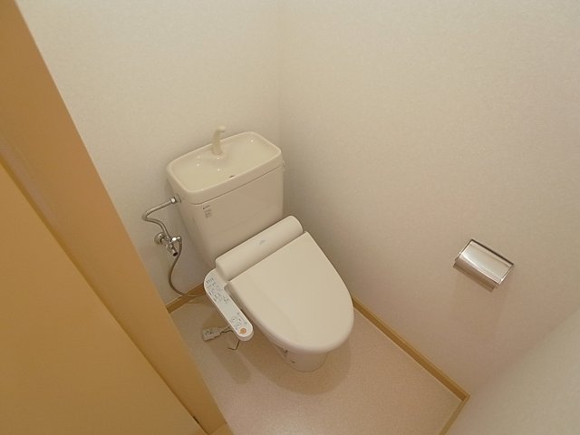 サンリッチ鈴蘭のトイレ写真