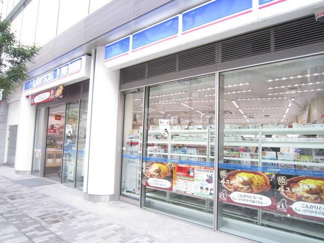 コンビニ　ローソン（コンビニ）まで120m