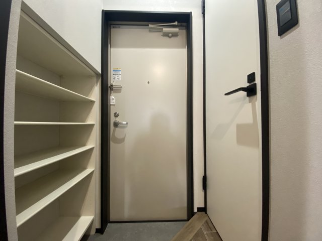 玄関　シンプルで使いやすい玄関です