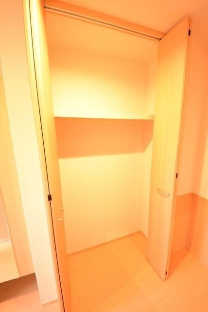 収納　洋室にある収納です