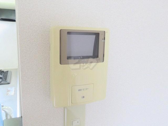 セキュリティ　来客の顔が見えて安心！TVモニターホン付きです♪
