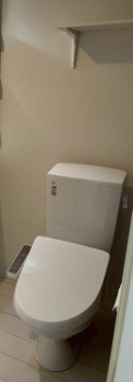 トイレ　シンプルで使いやすいトイレです