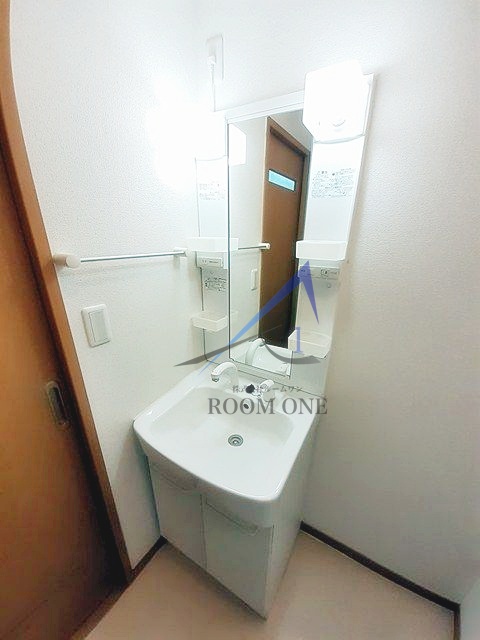 洗面設備　洗面台です。