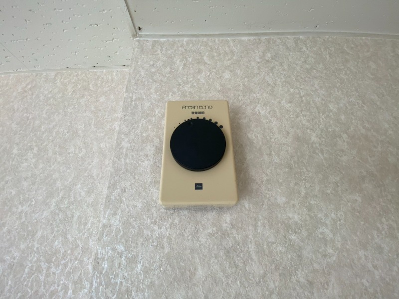 セキュリティ　来客時にはこちらのチャイムで知らせてくれます。