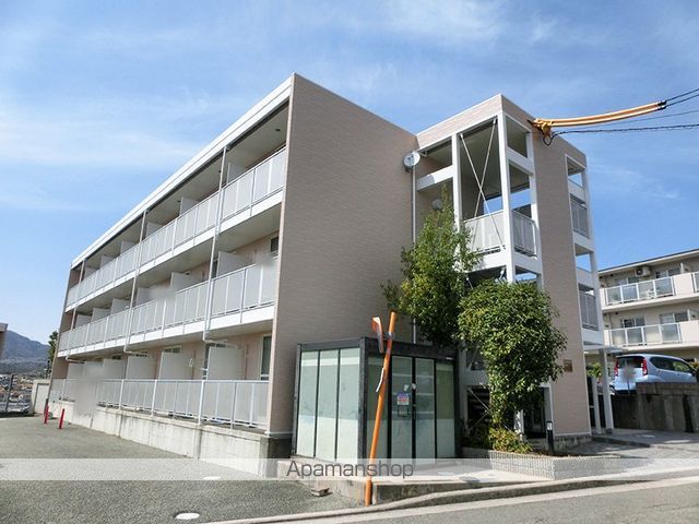 レオパレス多田4の外観写真