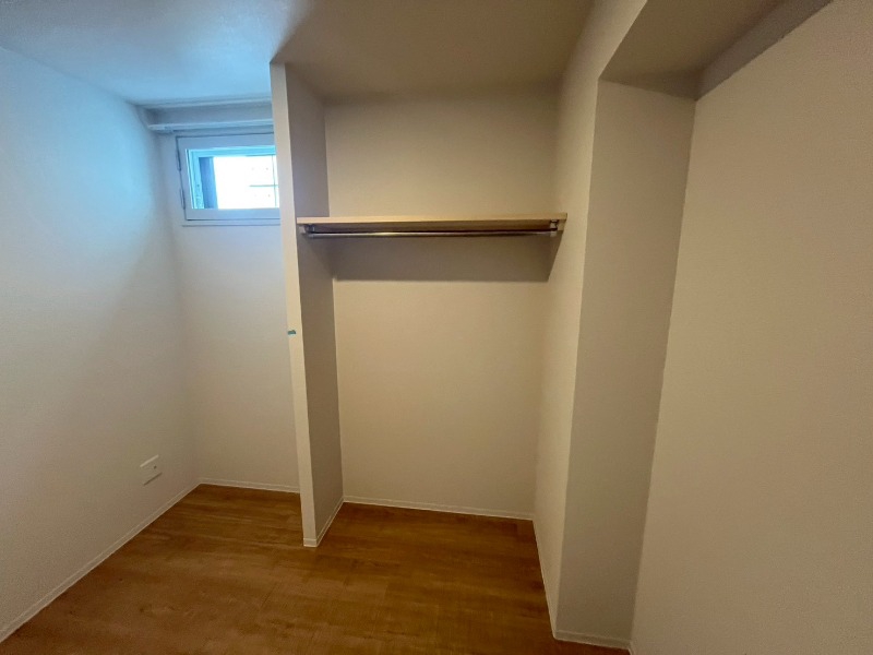 収納　収納もバッチリあるのでお部屋が片付きますよ！