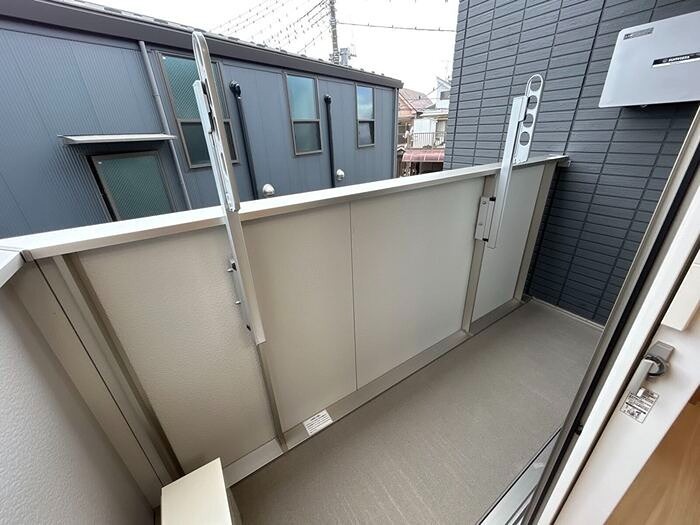 バルコニー　南西側のバルコニーです☆