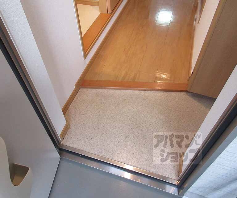 玄関　玄関部分です。