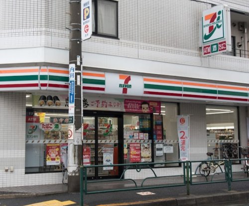 コンビニ　セブンイレブン 中野6丁目店（コンビニ）まで209m