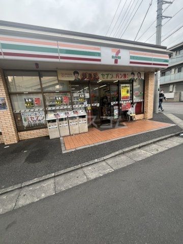 コンビニ　セブンイレブン 北松戸駅西口店（コンビニ）まで1270m