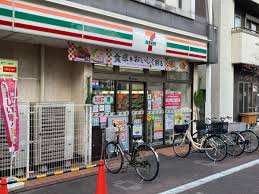 コンビニ　セブンイレブン大田区多摩川1丁目店（コンビニ）まで232m