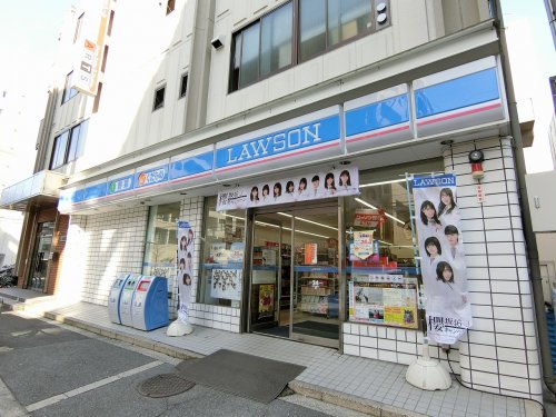 コンビニ　ローソン 吹田垂水三丁目店（コンビニ）まで147m