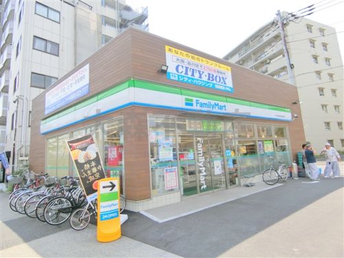 コンビニ　ファミリーマート 野口西糀谷産業道路店（コンビニ）まで158m