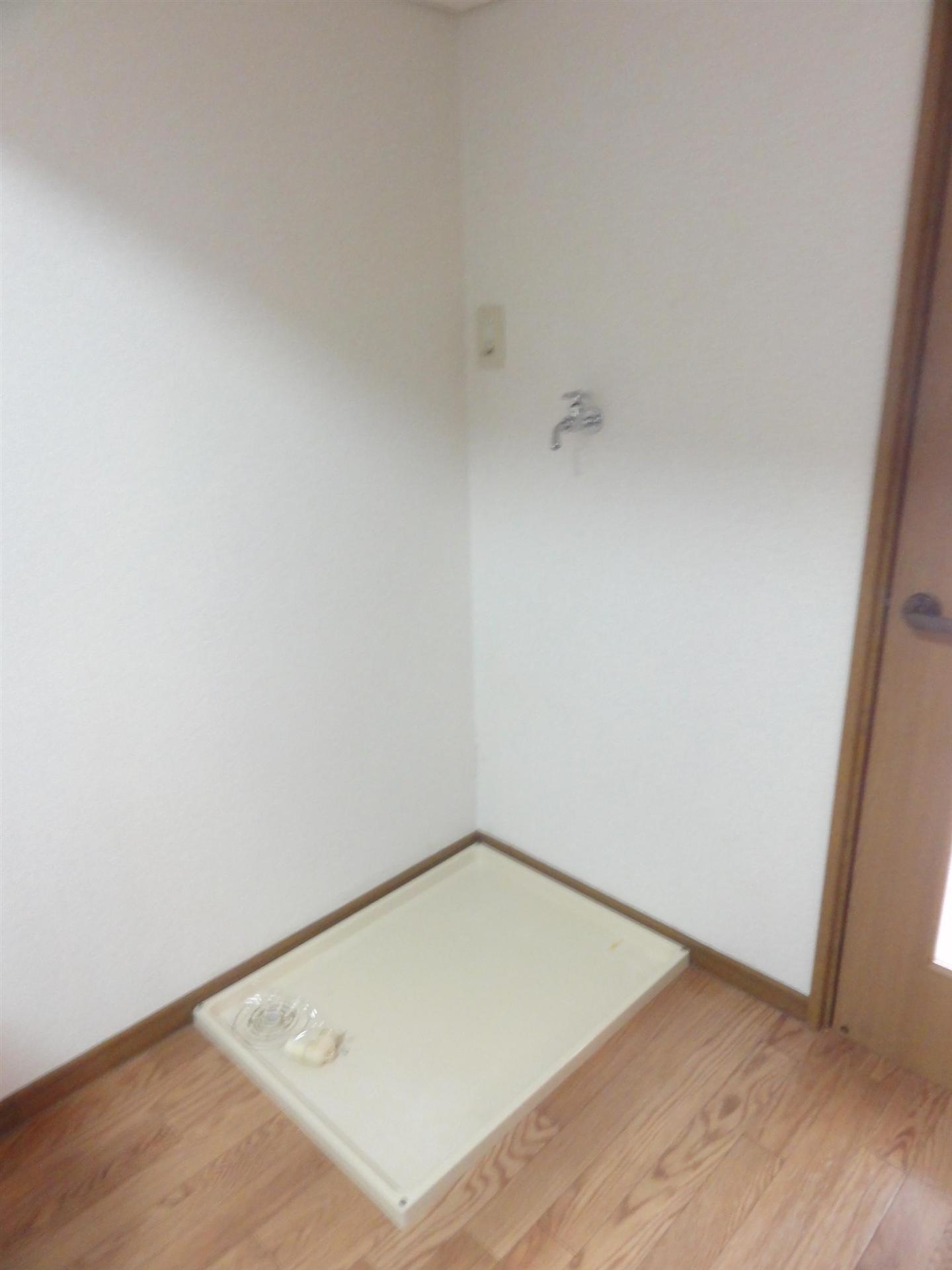 洗面設備　洗濯機置場