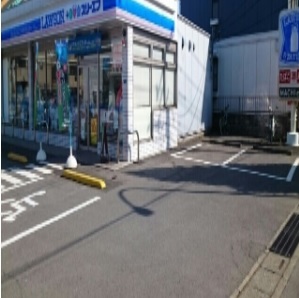 コンビニ　ローソン（コンビニ）まで500m