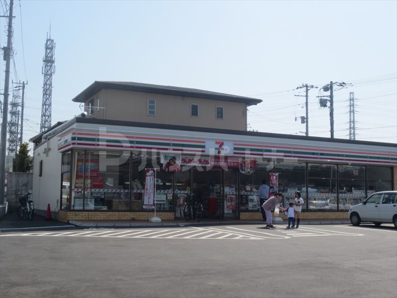 コンビニ　セブンイレブン柏高柳駅西店（コンビニ）まで420m