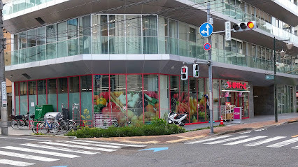 スーパー　まいばすけっと蒲田駅西（スーパー）まで237m