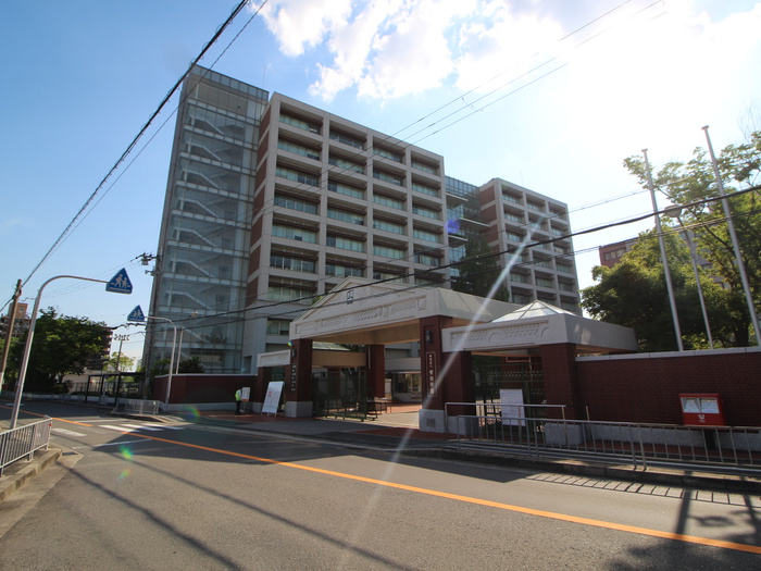 大学・短大　摂南大学（大学・短大）まで886m