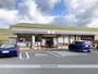 コンビニ　セブン－イレブン日野町工業団地前店（コンビニ）まで3233m