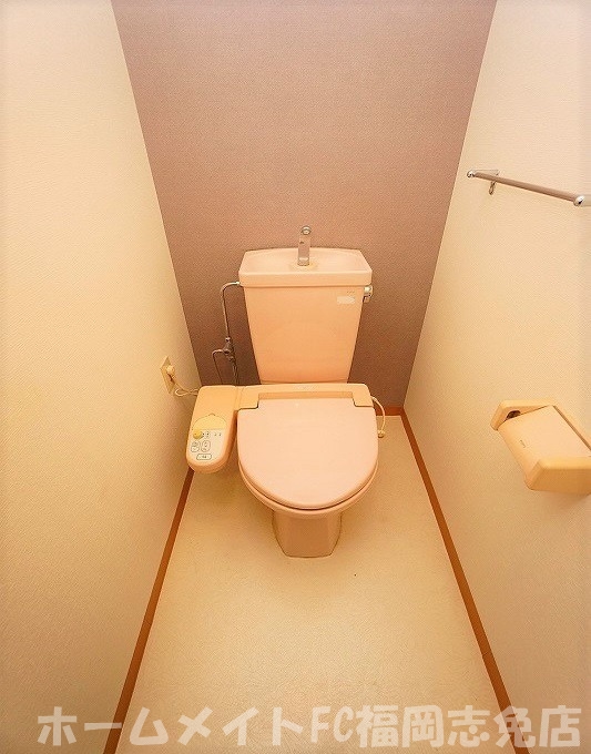 地下鉄空港線 福岡空港駅 徒歩18分 11階建 築33年のトイレ写真