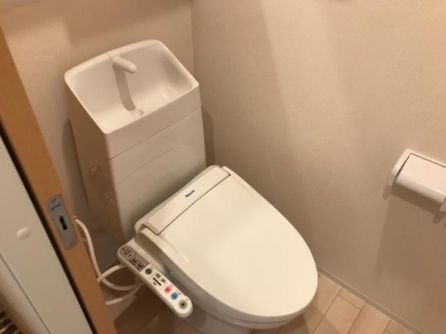 トイレ　シャワー付トイレ