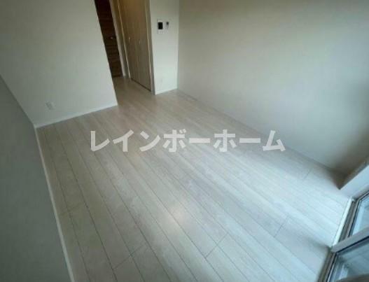 居室・リビング　同物件別号室参考写真です。