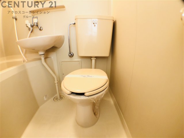 トイレ　浴室内にトイレがあります！