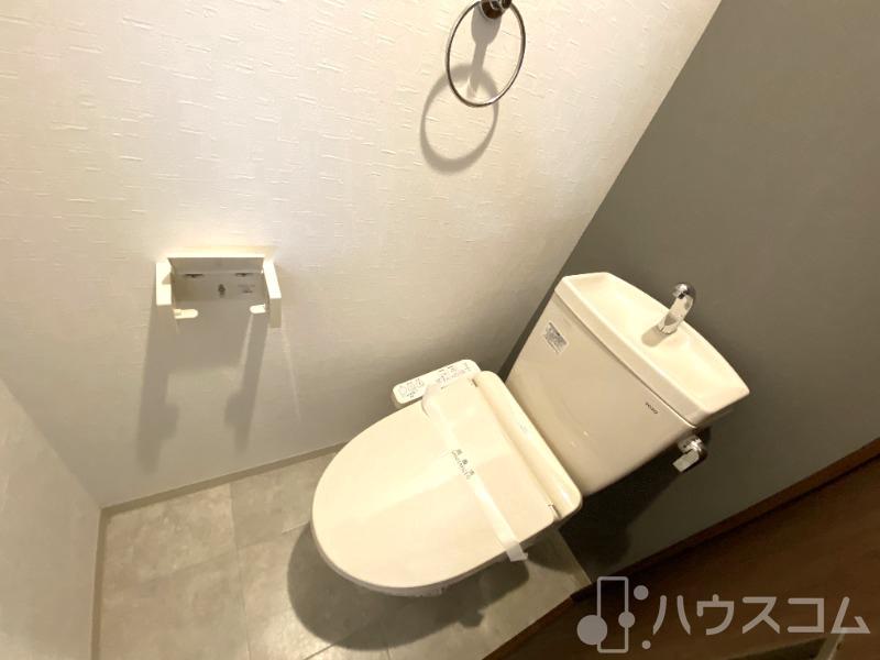 トイレ　温水暖房便座です！