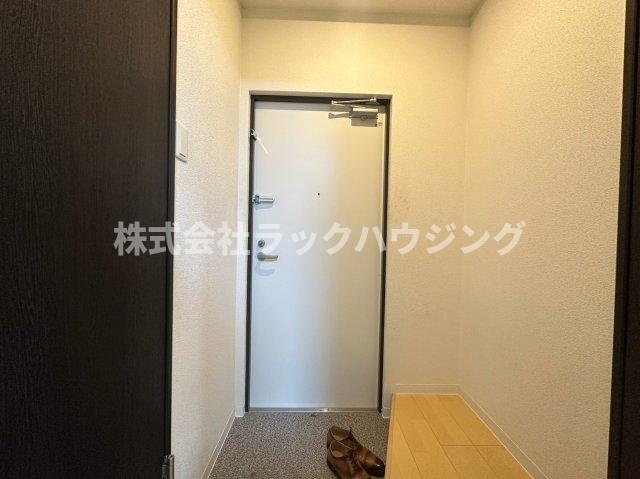 玄関　【お部屋さがしはラックハウジングにお問合せ下さいませ♪】