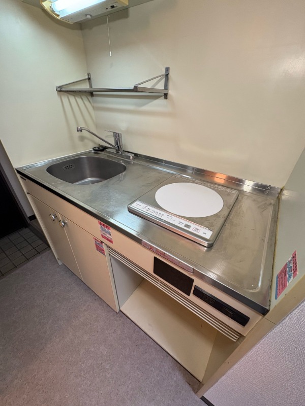 キッチン　※他部屋参考写真